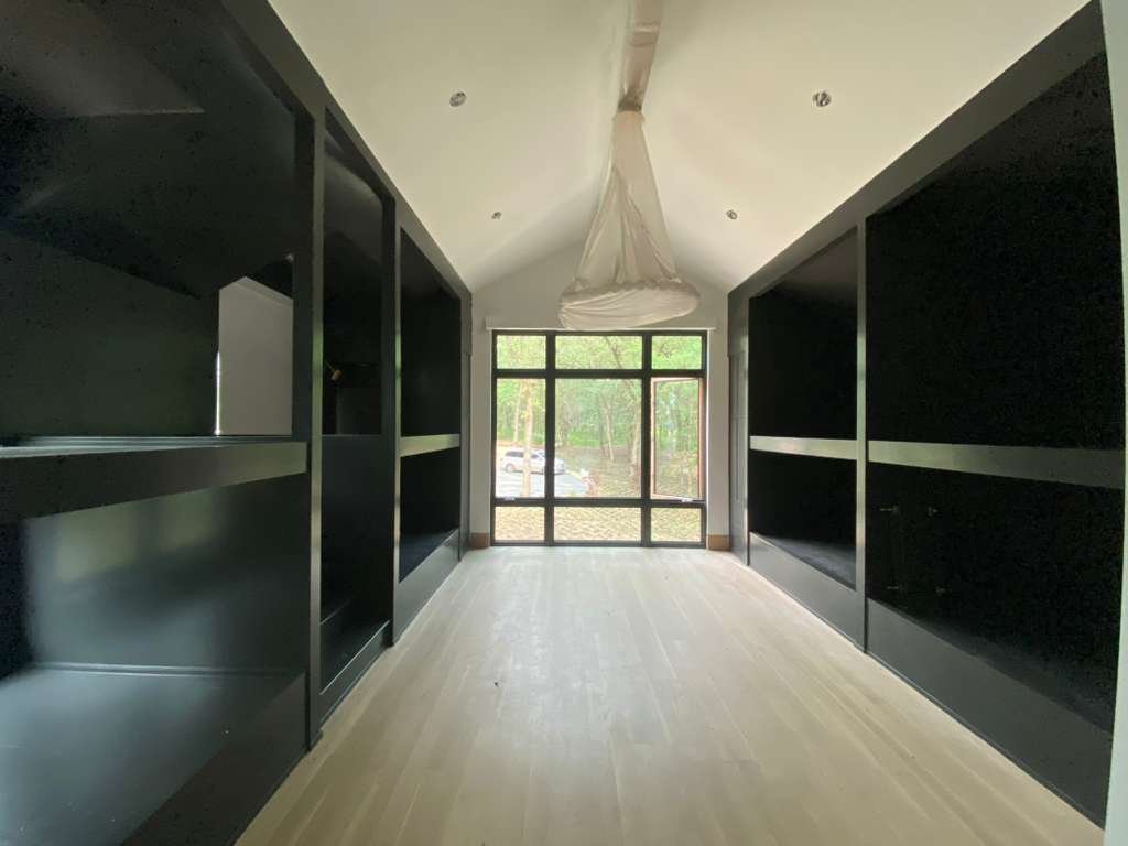 Luxury open concept kitchen island